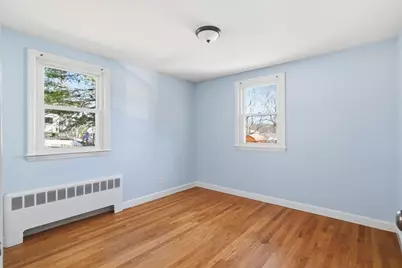 18-20 Genetti Cir, Bedford, MA 01730 - Photo 17