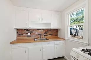 18-20 Genetti Cir, Bedford, MA 01730 - Photo 23