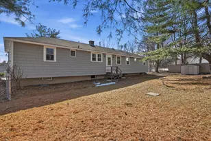 18-20 Genetti Cir, Bedford, MA 01730 - Photo 39