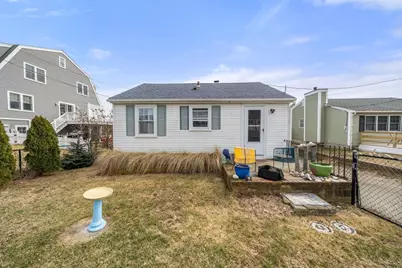 12 Williams Ave, Plymouth, MA 02360 - Photo 5
