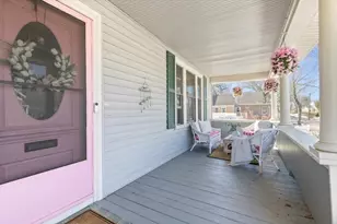 22 Blueridge Ave, Saugus, MA 01906 - Photo 3