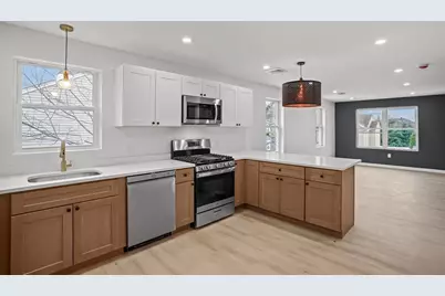 19 Newbury St, Providence, RI 02904 - Photo 17