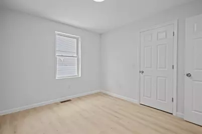 19 Newbury St, Providence, RI 02904 - Photo 13