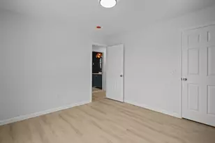 19 Newbury St, Providence, RI 02904 - Photo 27