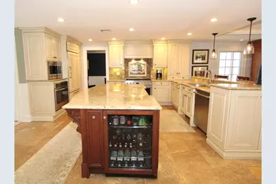 16 Sycamore Dr, Holden, MA 01520 - Photo 5