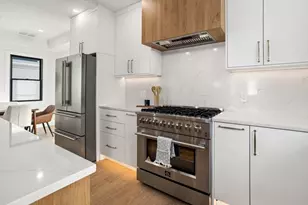 10 Bartlett St, Somerville, MA 02145 - Photo 7