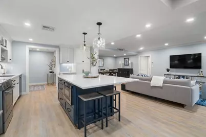 65 Grove #152, Wellesley, MA 02482 - Photo 3