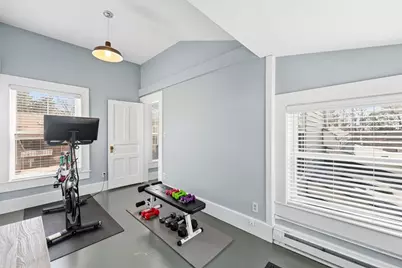 589 Smithfield Rd, North Providence, RI 02904 - Photo 31