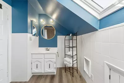 589 Smithfield Rd, North Providence, RI 02904 - Photo 35