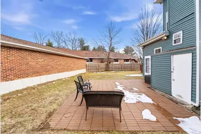 589 Smithfield Rd, North Providence, RI 02904 - Photo 33