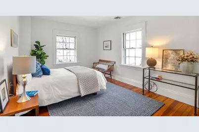 189 Clinton Rd, Brookline, MA 02445 - Photo 15