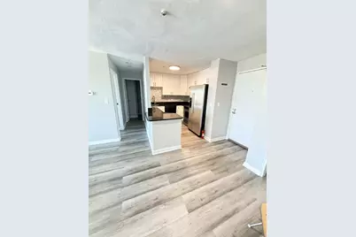 100 Grand View Ave #9c, Quincy, MA 02170 - Photo 3