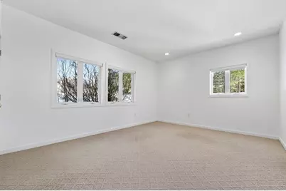 1 Douglass Grn #1, Woburn, MA 01801 - Photo 15