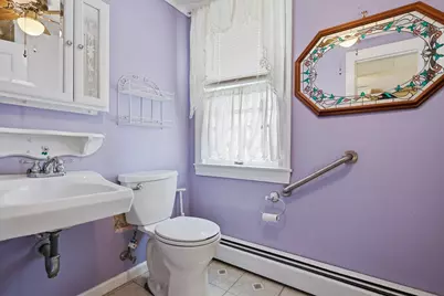 35 Maplewood Ave, Methuen, MA 01844 - Photo 15