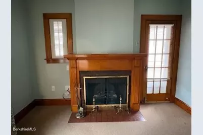 84 North Summer St, Adams, MA 01220 - Photo 17