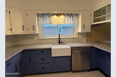 84 North Summer St, Adams, MA 01220 - Photo 13