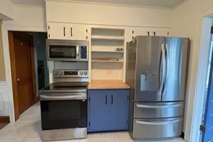 84 N Summer St, Adams, MA 01220 - Photo 9