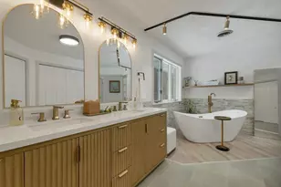 16 Fox Run Ln, Salem, NH 03079 - Photo 25