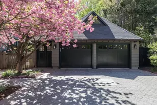 157 Brattle St, Cambridge, MA 02138 - Photo 3