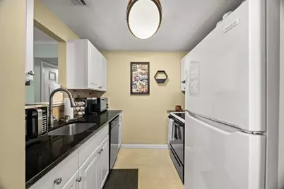 59 Linden Street #307, Taunton, MA 02780 - Photo 3