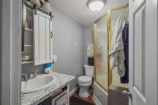 42 Taunton Ave, Seekonk, MA 02771 - Photo 9