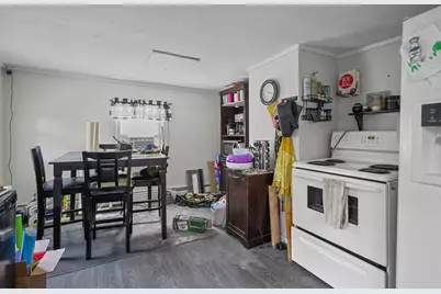 42 Taunton Ave, Seekonk, MA 02771 - Photo 3