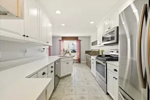 8 Country Cir, Norton, MA 02766 - Photo 17