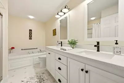 8 Country Cir #8, Norton, MA 02766 - Photo 21