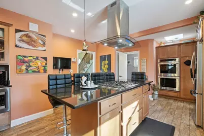 81 Glenwood St, Lynn, MA 01902 - Photo 3