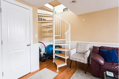 62 Cottage St #7, West Brookfield, MA 01585 - Photo 15