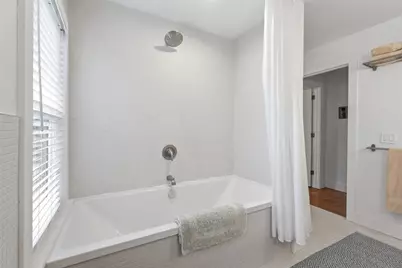 26 Winter St #26, Easthampton, MA 01027 - Photo 25
