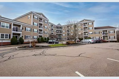 989 East St #402, Dedham, MA 02026 - Photo 3