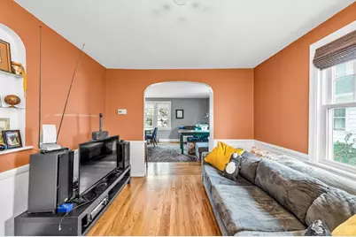 35 Dresser Ave, Chicopee, MA 01013 - Photo 15