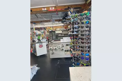 519 Crescent St, Brockton, MA 02302 - Photo 27