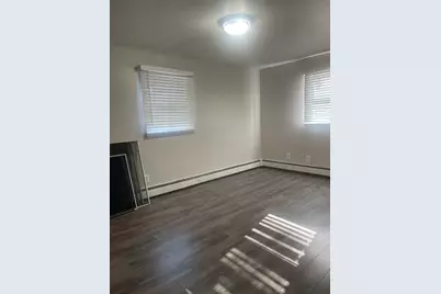 519 Crescent St, Brockton, MA 02302 - Photo 5