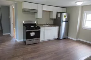 27 Maple St, Millbury, MA 01527 - Photo 3