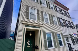 18 Cook St, Boston, MA 02129 - Photo 11