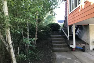 479 Crafts St, Newton, MA 02465 - Photo 3