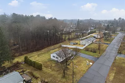 22 Fairhaven Dr, East Longmeadow, MA 01028 - Photo 27