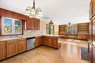 1094 County Rd, Bourne, MA 02532 - Photo 13