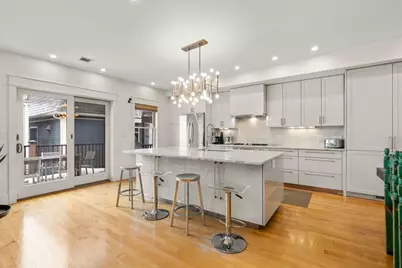 138 W 3rd St, Boston, MA 02127 - Photo 3