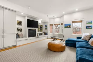 138 W 3rd St, Boston, MA 02127 - Photo 7
