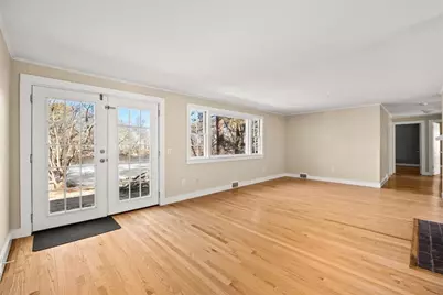 365 Phinneys Ln, Barnstable, MA 02632 - Photo 7