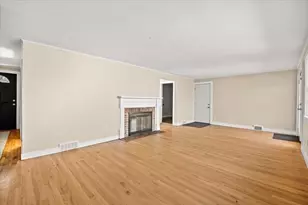 365 Phinneys Ln, Barnstable, MA 02632 - Photo 7