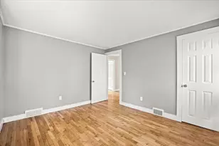 365 Phinneys Ln, Barnstable, MA 02632 - Photo 19