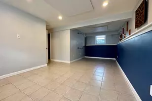 62 Dunboy St, Boston, MA 02135 - Photo 9