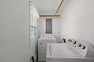 38 Roosevelt St, Braintree, MA 02184 - Photo 21