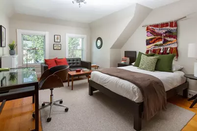 17 Coolidge St, Brookline, MA 02446 - Photo 29