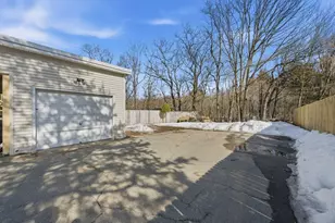 328 Worcester St, Southbridge, MA 01550 - Photo 39