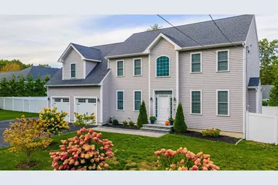 87 Sol E Mar St, Dartmouth, MA 02748 - Photo 1